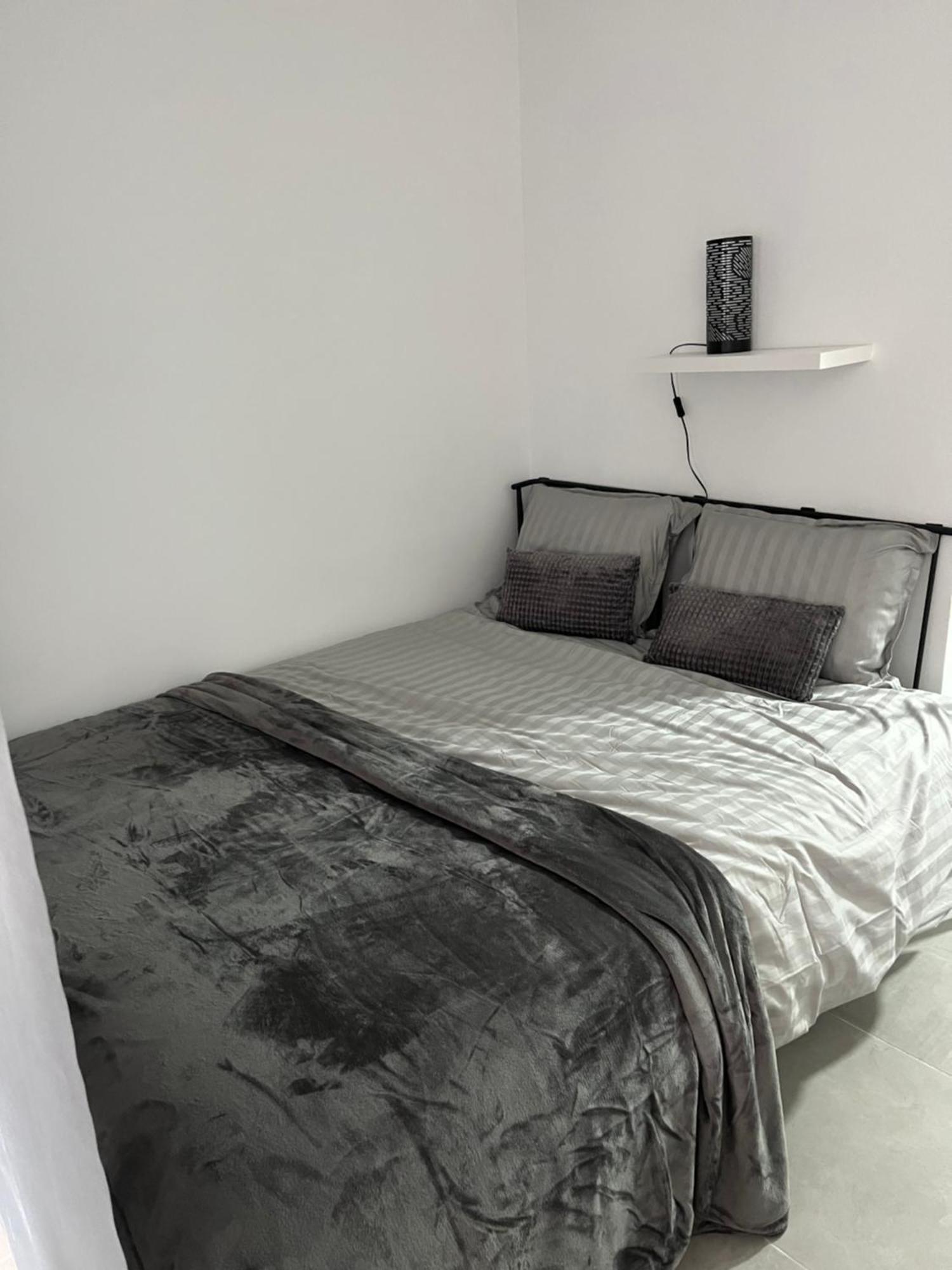 Apartment 1 Minute Walking From Playa Del Cura Torrevieja Exterior foto